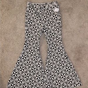Rare Free People Printed Just Float On Flare
Size 30